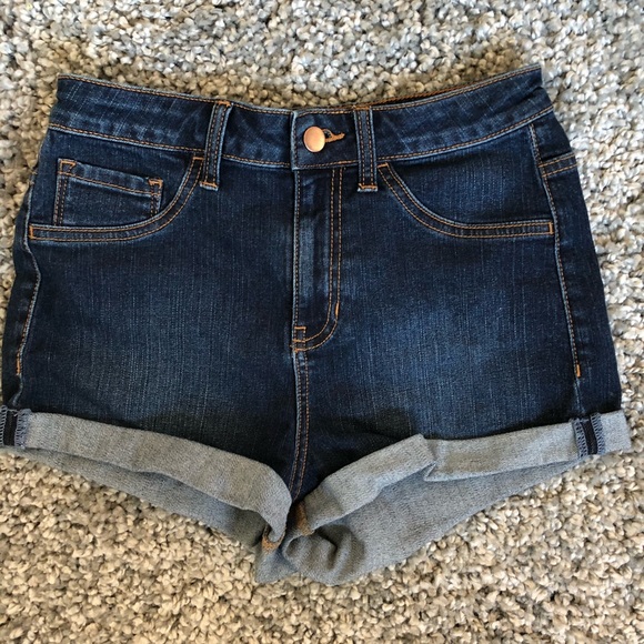 Forever 21 Pants - High Waisted Forever 21 Short Shorts